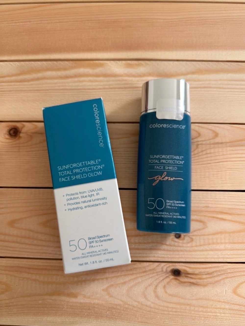 Colorescience Glow Total Protection Face Shield SPF 50 - Picture 4 of 9